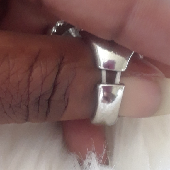 Rhinestone Heart Ring - Picture 6 of 6